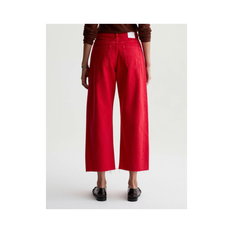 Red Hattie Crop